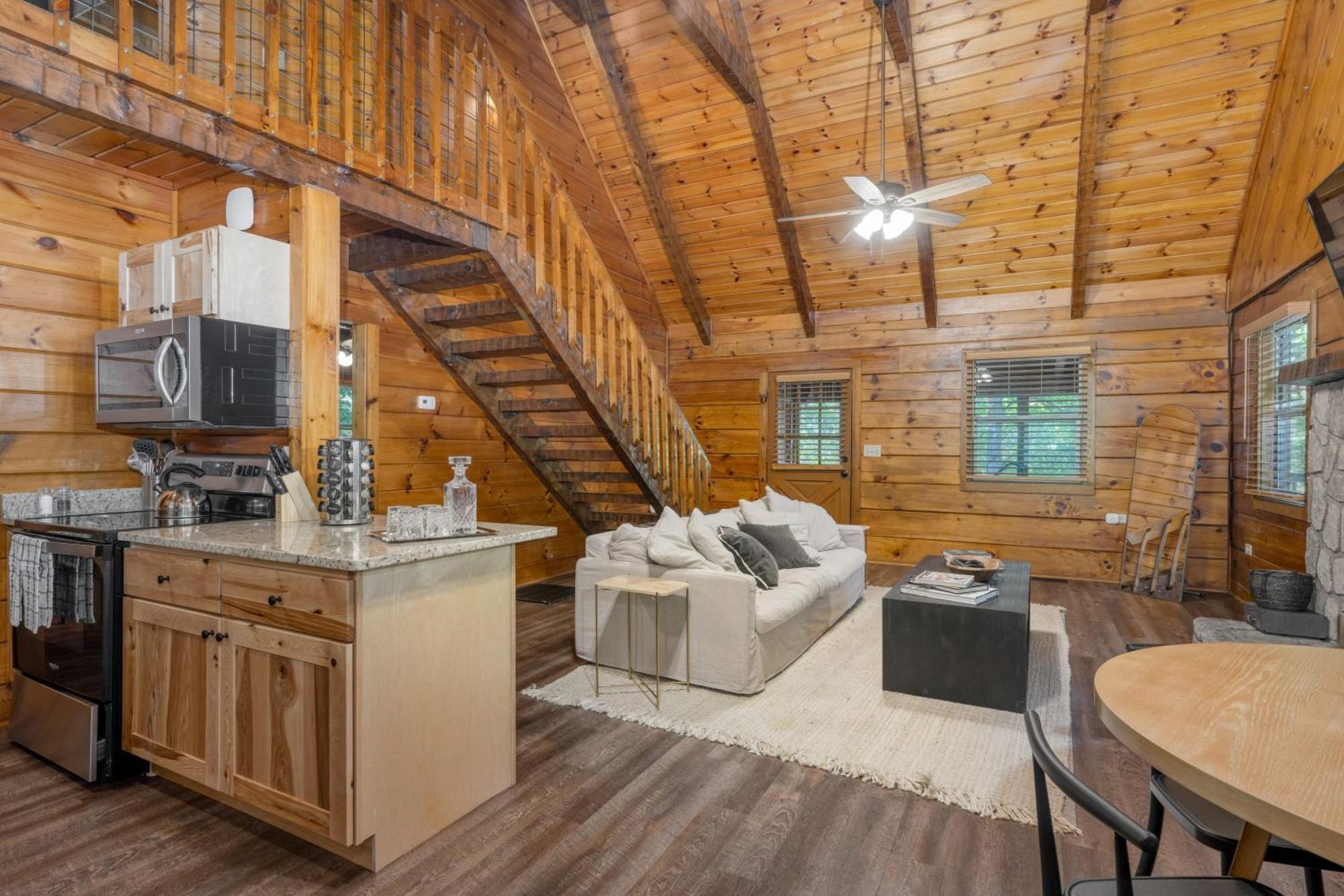Dudley IV By Avantstay Cosy Cabin W Hot Tub Sweeping Views Pigeon Forge Dış mekan fotoğraf